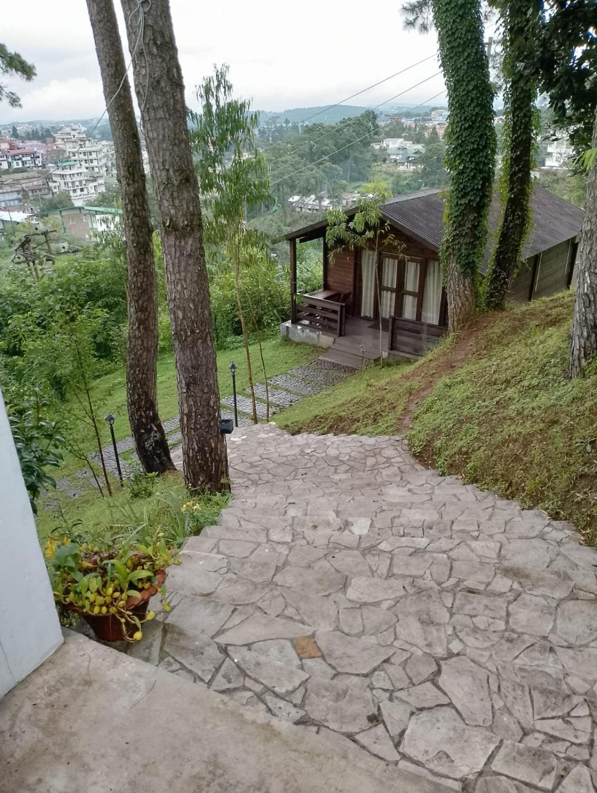 The Heritage Club - Tripura Castle Hotel And Spa Шилонг Екстериор снимка